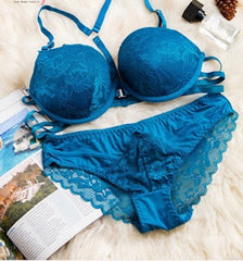 Women Self-Design Heavily Padded Lingerie Set (Pack Of 4)