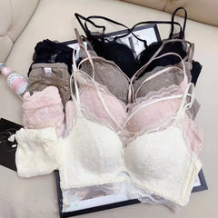 Women Self-Design Heavily Padded Lingerie Set (Pack Of 4)