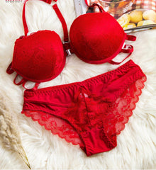 Women Self-Design Heavily Padded Lingerie Set (Pack Of 4)